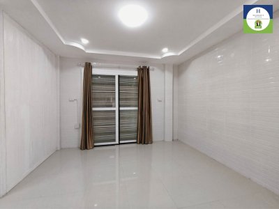 บ้านเดี่ยว 2 ชั้น ทำเลคลังอาวุธ – ดอนกลาง