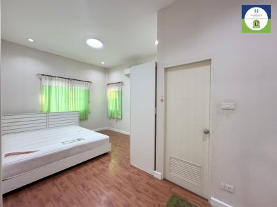 บ้านชั้นเดียวหลังมุม รีโนเวทใหม่ พร้อมเข้าอยู่ได้เลย