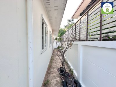 บ้านชั้นเดียวหลังมุม รีโนเวทใหม่ พร้อมเข้าอยู่ได้เลย