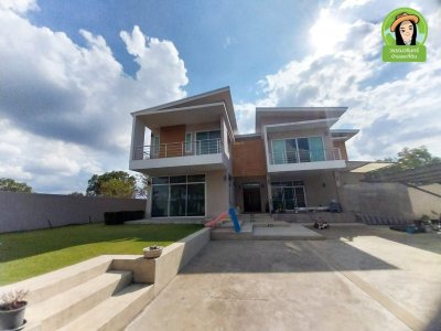 บ้านสวยหลังใหญ่ต.เมืองศรีไค อ.วารินชำราบ