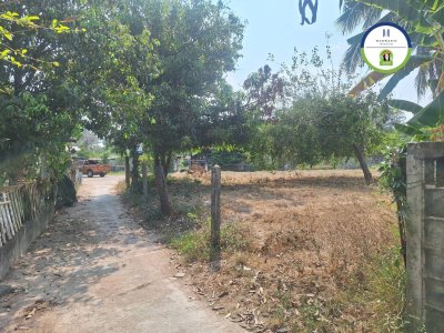 ที่ดินหัวมุม ทำเลชุมชน ราคานี้หายากมาก