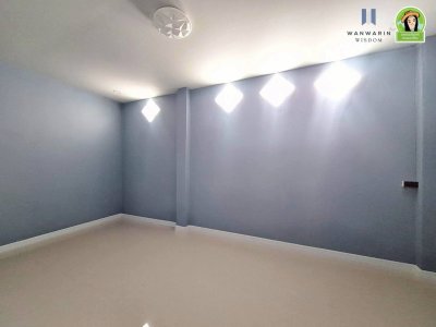 บ้านเดี่ยว 2 ชั้น ทำเลดี สามารถทำการค้าขายได้