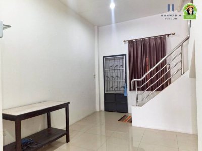 อาคารพาณิชย์ 2 ชั้น 1 คูหา ในโครงการชญาดาเพลส