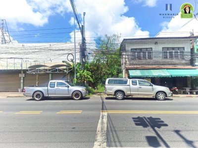 ที่ดินเปล่า ทำเลดี ติดถนนสถลมาร์ค ใกล้ ธกส.วารินชำราบ