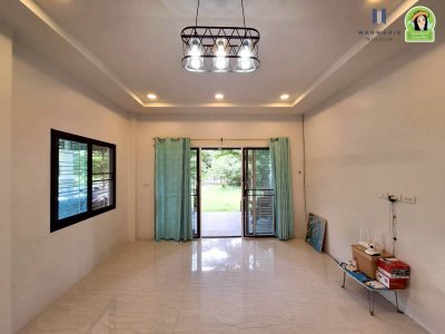 บ้านเดี่ยวชั้นเดียว โซนไร่น้อย ห่างจากถนนเลี่ยงเมืองโนนหงษ์ทอง-กุดลาด