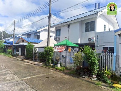 บ้าน 2 ชั้น ในโครงการบ้านเอื้ออาทรดอนกลาง หลังโตโยต้าดีเยี่ยม