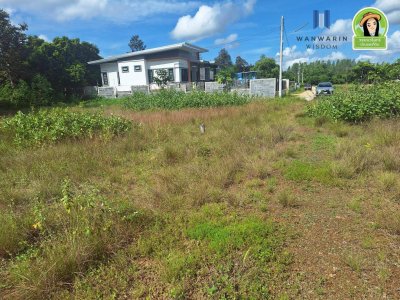 ที่ดินเปล่า ในซอยห้วยคุ้ม ใกล้ Club 45 เหมาะสำหรับสร้างที่อยู่อาศัย