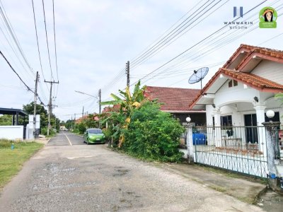 บ้านเดี่ยวชั้นเดียว ในหมู่บ้านสันติสุข 1  โซนบ้านนิคม