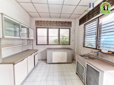 บ้านเดี่ยว 2 ชั้น ทำเลดี ในตัวเมือง ข้างหอพักธนกรแมนชั่น