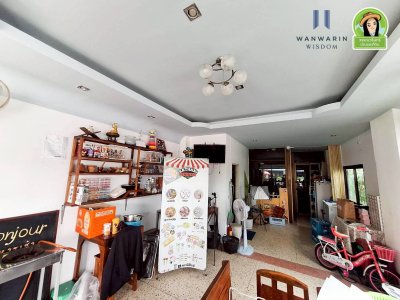 อาคารพาณิชย์ 3 ชั้น ติดถนนเขื่อนธานี