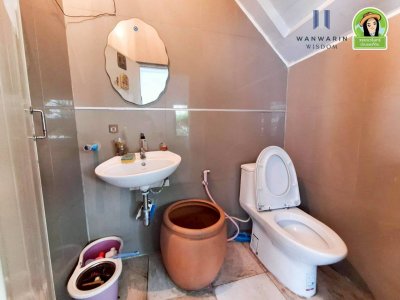 อาคารพาณิชย์ 3 ชั้น ติดถนนเขื่อนธานี