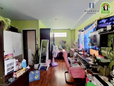 อาคารพาณิชย์ 3 ชั้น ติดถนนเขื่อนธานี