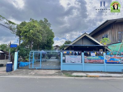 บ้านเดี่ยว 2 หลัง ในพื้นที่เดียวกัน