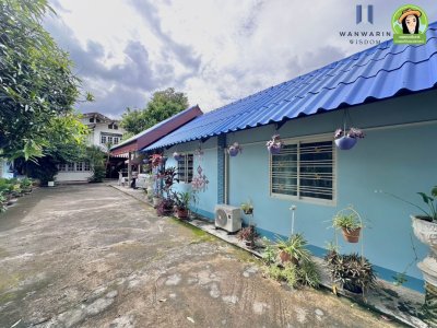 บ้านเดี่ยว 2 หลัง ในพื้นที่เดียวกัน