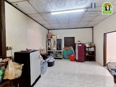 บ้านเดี่ยว 2 ชั้นพร้อมที่ดินเปล่า ในซอยนาคำ 10