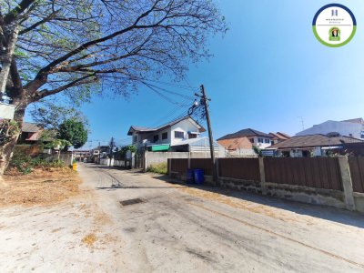 ที่ดินเปล่า แปลงมุม ติดถนน 2 ด้าน ในซอยชยางกูร 34