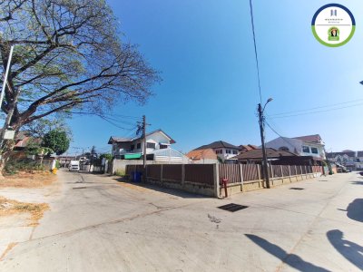 ที่ดินเปล่า แปลงมุม ติดถนน 2 ด้าน ในซอยชยางกูร 34