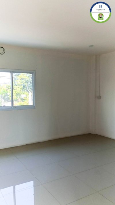 อาคารพาณิชย์ ทำเลดีมาก  ติดถนนอุบล 226 จ.ศรีสะเกษ