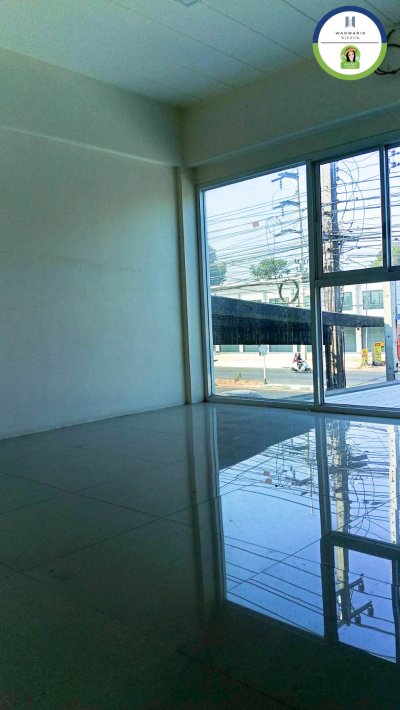 อาคารพาณิชย์ ทำเลดีมาก  ติดถนนอุบล 226 จ.ศรีสะเกษ