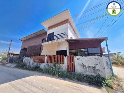 บ้านเดี่ยว 2 ชั้น พร้อมโกดัง ในซอยคำเจริญ 29