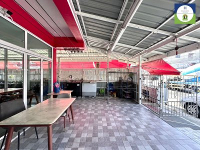 อาคารพาณิชย์ 2 ชั้น หลังมุม ติดถนน 2 ด้าน