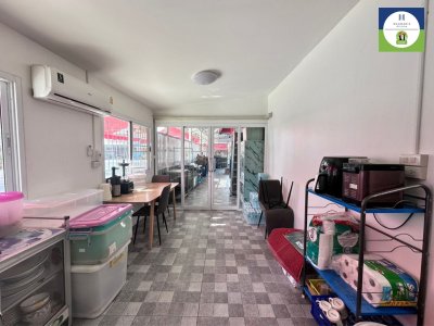 อาคารพาณิชย์ 2 ชั้น หลังมุม ติดถนน 2 ด้าน