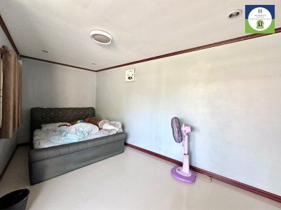 บ้านชั้นเดียว เข้าออกสะดวก ห่างถนนเลี่ยงเมืองเพียง 480 เมตร