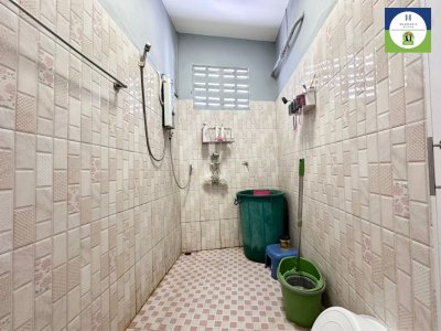 บ้านชั้นเดียว เข้าออกสะดวก ห่างถนนเลี่ยงเมืองเพียง 480 เมตร