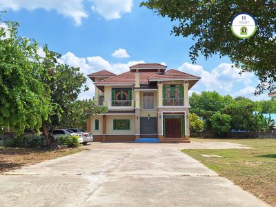 ทำธุรกิจจบในที่เดียว!!  ขายบ้านพร้อมที่ดิน และร้านค้า