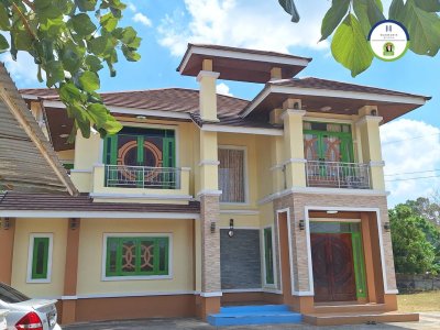 ทำธุรกิจจบในที่เดียว!!  ขายบ้านพร้อมที่ดิน และร้านค้า