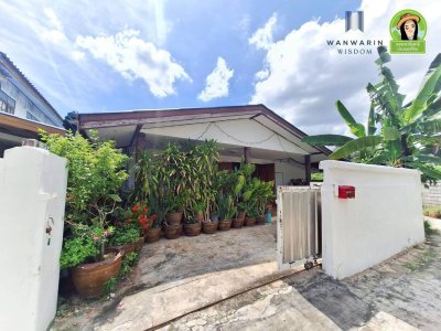 บ้านเดี่ยวชั้นเดียว ในซอยนาคำ 10