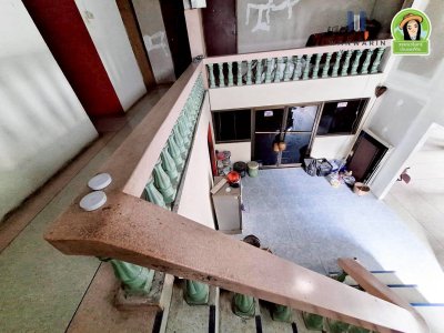 อาคารพาณิชย์ 1ชั้นครึ่ง 2 คูหาทะลุหากัน