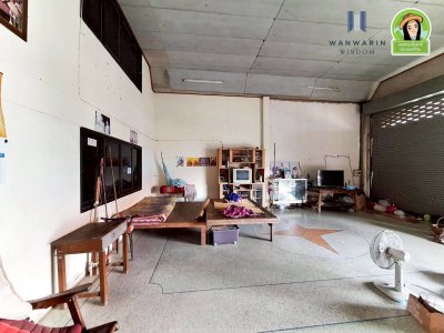 อาคารพาณิชย์ 1ชั้นครึ่ง 2 คูหาทะลุหากัน