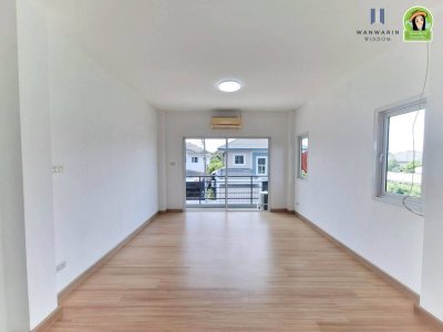 บ้านเดี่ยว 2 ชั้น หลังมุมในโครงการสารินลิฟวิ่งขามใหญ่