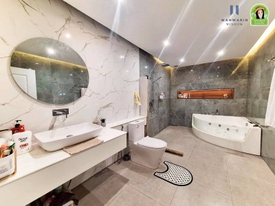 บ้านเดี่ยวชั้นเดียว พร้อมกิจการร้านกาแฟ ในตัวอำเภอเมืองสิรินธร