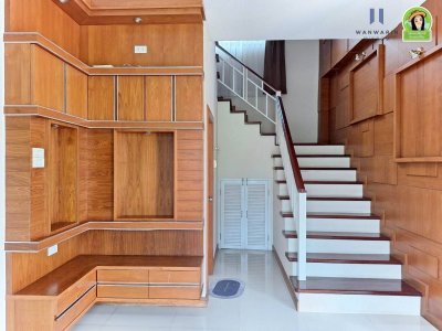 บ้านเดี่ยว 2 ชั้นในโครงการสาริน7 วารินชำราบ ที่ดินโฉนด 2 แปลง