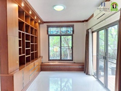 บ้านเดี่ยว 2 ชั้นในโครงการสาริน7 วารินชำราบ ที่ดินโฉนด 2 แปลง