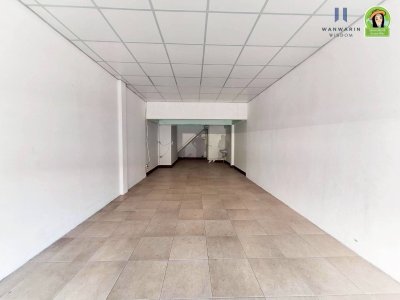 อาคารพาณิชย์ 2 ชั้นครึ่ง 2 คูหา