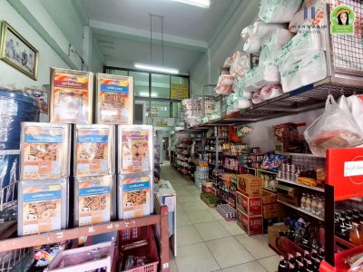 อาคารพาณิชย์ 2 ชั้นครึ่ง 2 คูหา