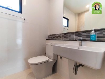 บ้านหรู 2 ชั้น ใกล้สวนวนารมย์ ในโครงการสุดพรีเมียม “สารินวิสต้าไลท์ สวนวนารมย์”