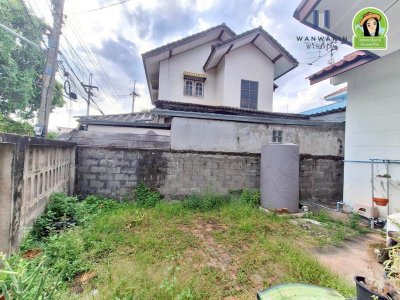 บ้านเดี่ยวชั้นเดียว ในซอยเสรี โซนดอนกลางทำเลหลังหัวมุม