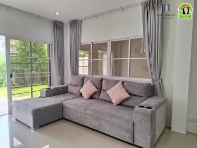 บ้านเดี่ยว 2 ชั้น สไตล์อังกฤษ แบบบ้าน J2 ในโครงการสารินลิฟวิ่งบ้านจั่น