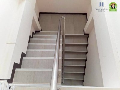 บ้านเดี่ยว 2 ชั้น พร้อมที่ดินเปล่า ทำเลดี ใกล้สนามบินอุบลฯ