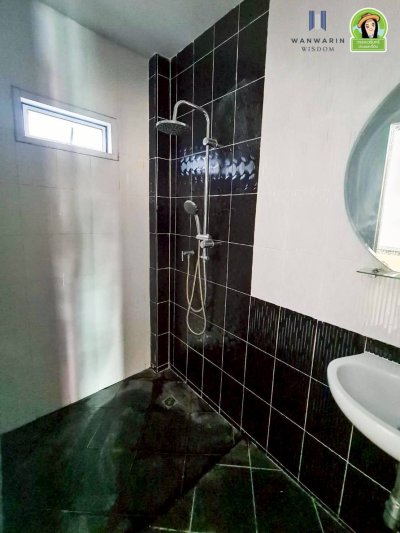 ทาวน์โฮม 2 ชั้น 1 คูหาริม ในโครงการบ้านภัคภิรมย์ 2 (บ้านก้านเหลือง) ต.ขามใหญ่