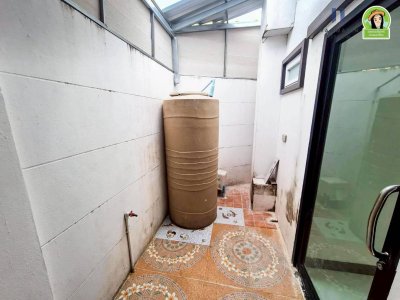 ทาวน์โฮม 2 ชั้น 1 คูหาริม ในโครงการบ้านภัคภิรมย์ 2 (บ้านก้านเหลือง) ต.ขามใหญ่