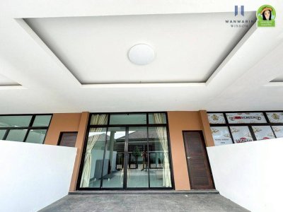 ทาวน์โฮม 2 ชั้น 1 คูหากลาง ในโครงการบ้านภัคภิรมย์ 2 (บ้านก้านเหลือง) ต.ขามใหญ่