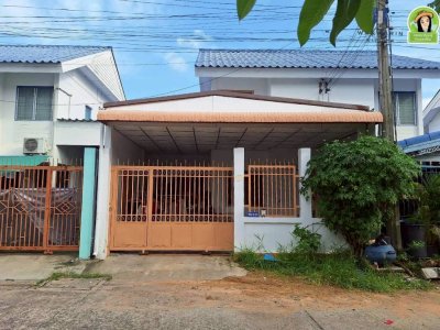 บ้าน 2 ชั้นรีโนเวทใหม่ ในโครงการบ้านเอื้ออาทรดอนกลาง