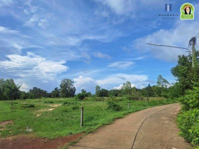 ที่ดินแบ่งล็อค ใกล้ ม.อุบลฯ ฝั่งประตู 4 ทำเลดีใกล้คาเฟ่