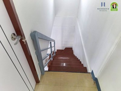 บ้าน 2 ชั้น หลังมุม รีโนเวทใหม่ ในโครงการบ้านเอื้ออาทรห้วยคุ้มเฟส 1