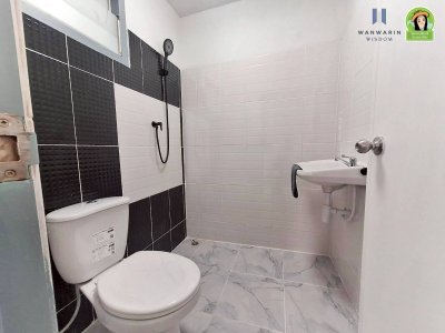 บ้าน 2 ชั้น หลังมุม รีโนเวทใหม่ ในโครงการบ้านเอื้ออาทรห้วยคุ้มเฟส 1